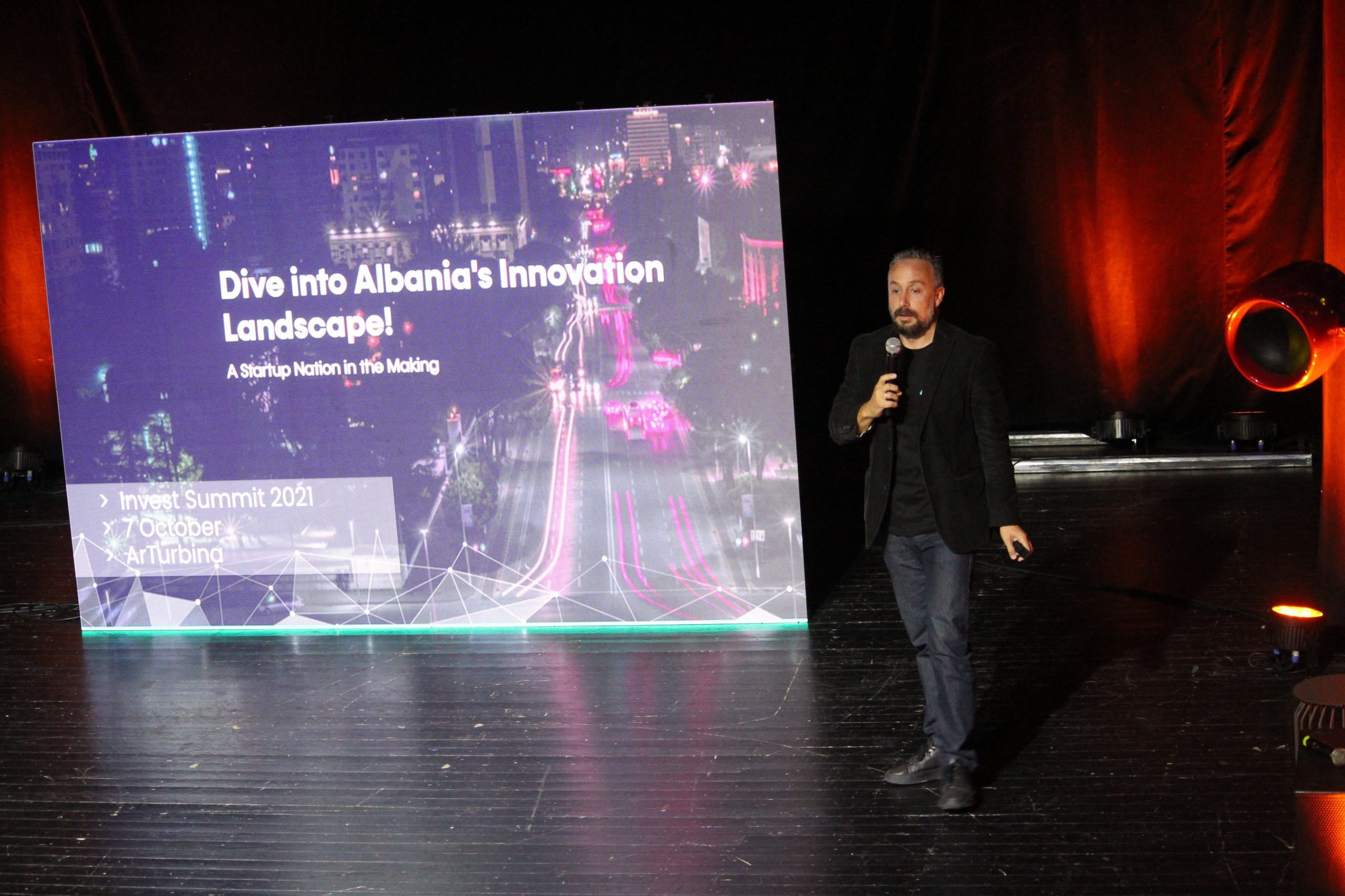 Gerti Boshnjaku innvest summit albaniatech pitching startups